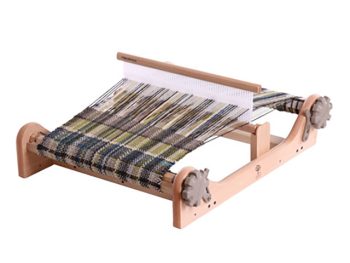 125234-rigid-heddle-loom-weaving-768x512